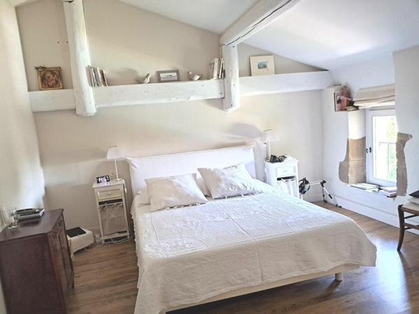 Belle Villa de caractère -  Mours St Eusèbe - Double habitation - Piscine - 699 000