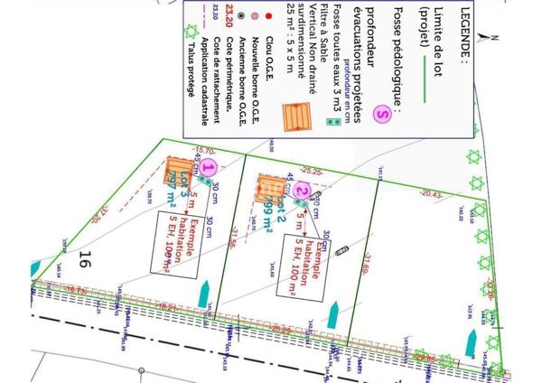 Terrain à bâtir de 799 m² à Cast 29150