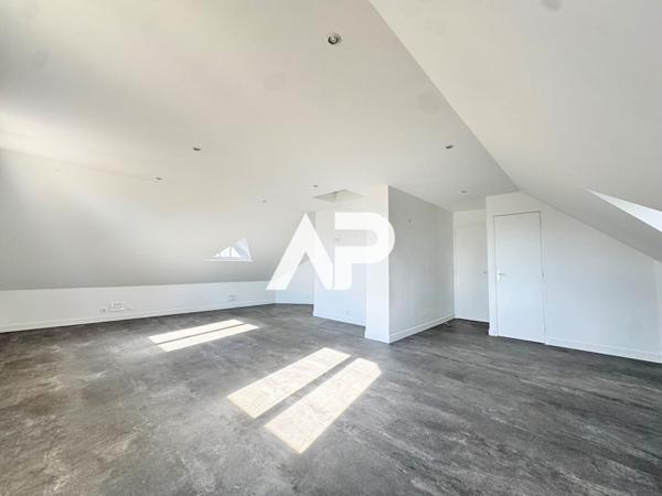 Maison à Montmorency 7 pièces 215m2 €815 000 ** - Référence 1453
