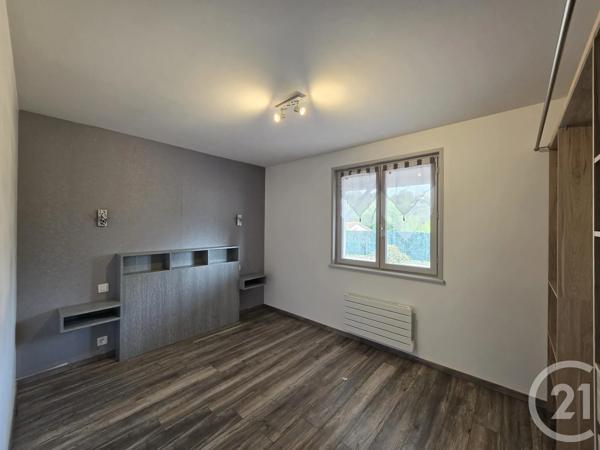 Maison à vendre  4 pièces - 87 m 2   VIEILLE BRIOUDE  - 43