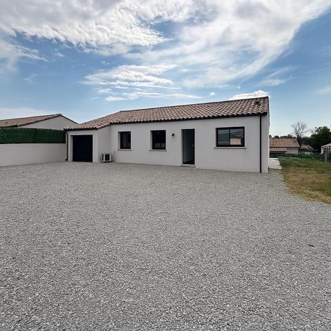 Maison récente avec 4 chambres à Fendeille