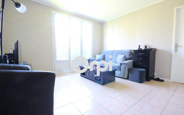 Appartement à vendre    2 pièces • 42,68 m2 Trappes