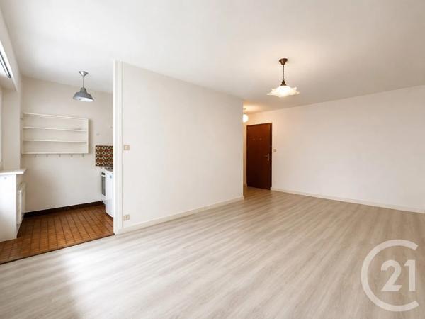 Appartement T1 à vendre  1 pièce - 31,78 m 2   AIX LES BAINS  - 73