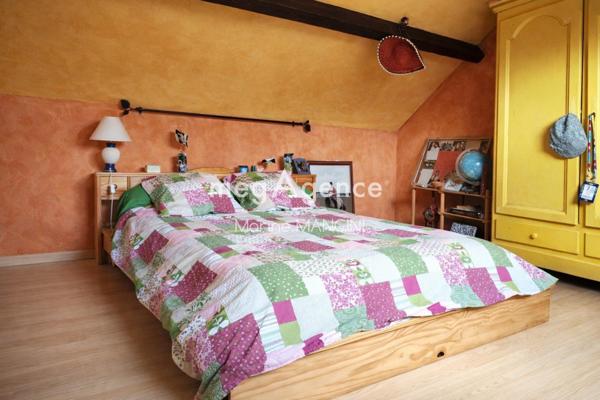 Maison à HALLENCOURT, 80490 - 5 pièces 146m²