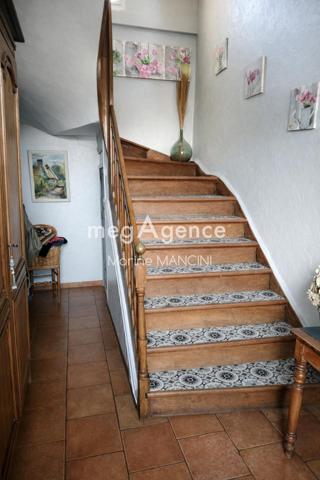 Maison à HALLENCOURT, 80490 - 5 pièces 146m²