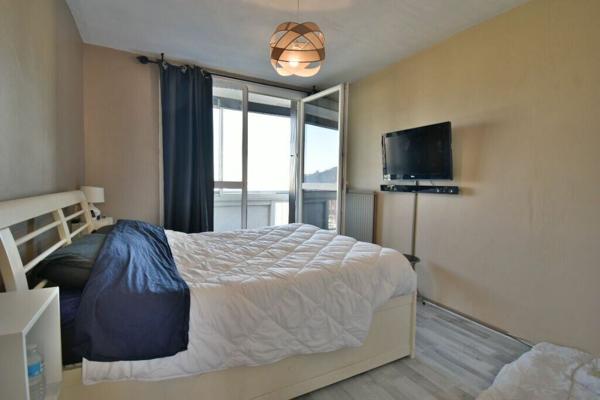 Appartement à louer    3 pièces • 65,64 m2 Valence