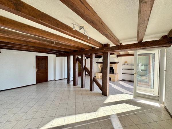 Appartement à vendre 4 pièces GEX (01)