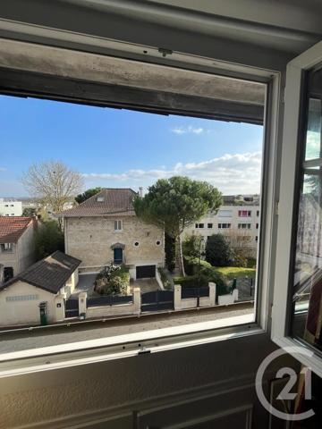 Appartement F1 à vendre  1 pièce - 24,56 m2 ST CLOUD - 92