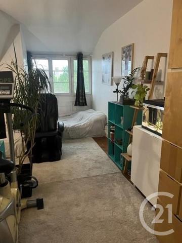 Appartement F1 à vendre  1 pièce - 24,56 m2 ST CLOUD - 92