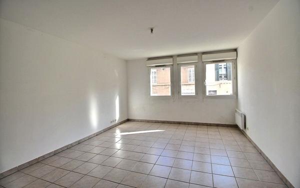 Appartement à vendre    1 pièce • 29 m2 Marseille 5
