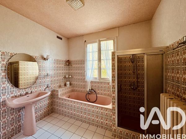 Maison à vendre 8 pièces 230 m² Selles-sur-Cher