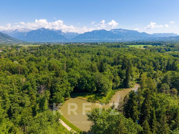REIGNIER-ESERY - PROPRIÉTÉ EXCEPTIONNELLE DE 28 HA AUX PORTES DE GENÈVE