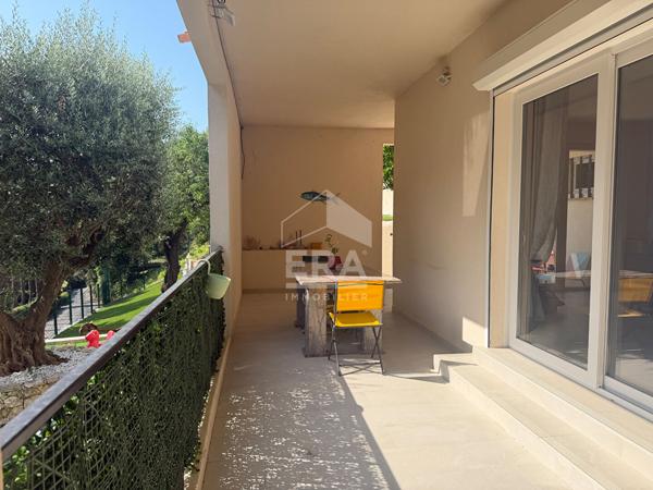 Bien plus qu'une villa : deux véritables lieux de vie indépendants à quelques minutes des plages