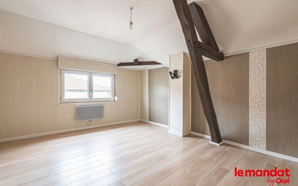 Appartement à vendre    5 pièces • 126,92 m2 Épernay