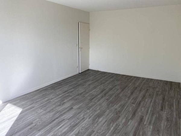 Appartement 3 pièces                                        - 44000 Nantes Réf : 12040