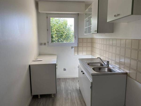 Appartement 3 pièces                                        - 44000 Nantes Réf : 12040