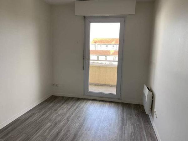 Appartement 3 pièces                                        - 44000 Nantes Réf : 12040