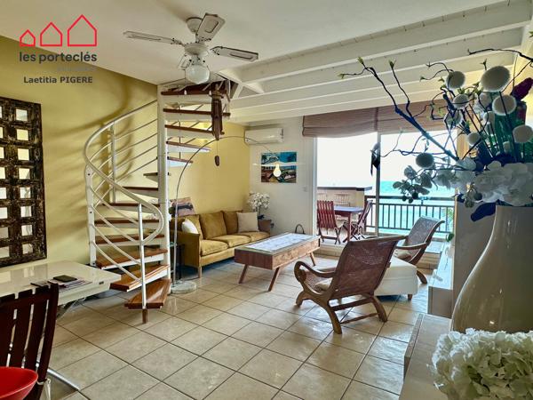 Appartement meublé 4 pièces 98 m² - Roche Noire - Pieds dans l'eau