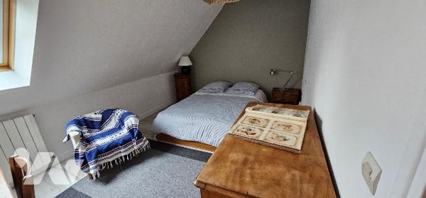 Propriété en pierres apparentes.