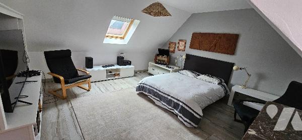 Propriété en pierres apparentes.