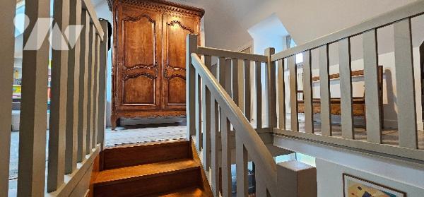 Propriété en pierres apparentes.