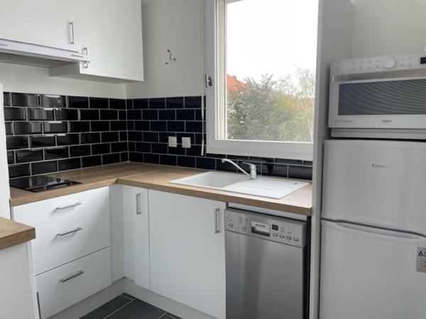 Rueil-Malmaison (92500) RESIDENCE AVEC SERVICES - A VENDRE APPARTEMENT 3 PIECES EN BON ETAT