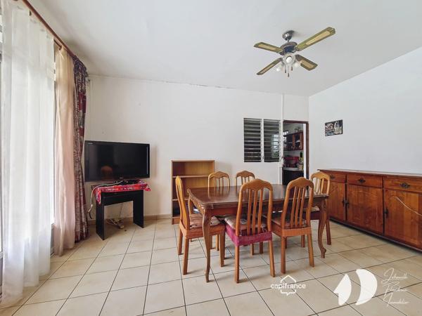 Maison à vendre 9 pièces, 6 chambres - ANSE BERTRAND (971)