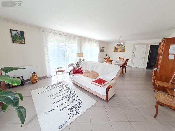 Maison à vendre à Montoire-sur-le-Loir dans le Loir-et-Cher (41800), ref : 41059-959