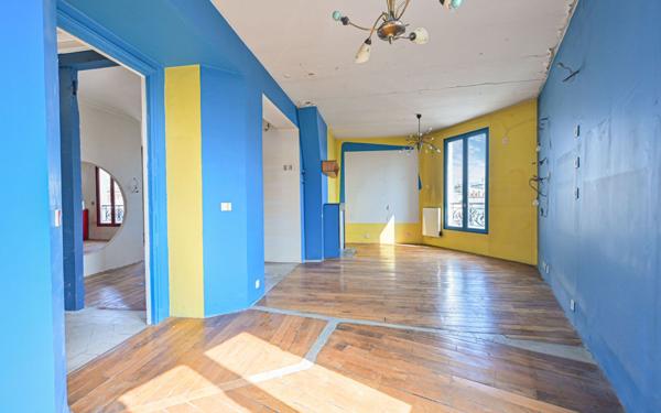 Appartement à vendre    5 pièces • 112,02 m2 Paris 11