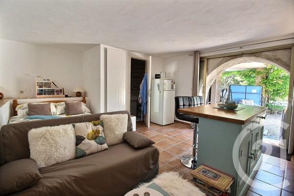Maison à vendre  8 pièces - 196,05 m 2   VALBONNE  - 06