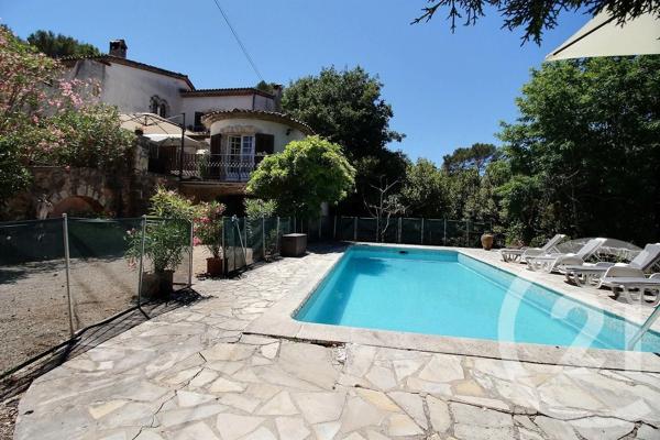 Maison à vendre  8 pièces - 196,05 m 2   VALBONNE  - 06