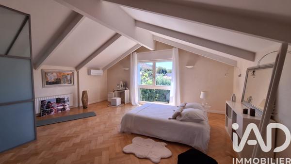 Maison à vendre 9 pièces 271 m² Cahors
