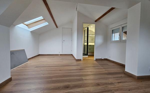 Maison à vendre    5 pièces •  Saint-Étienne