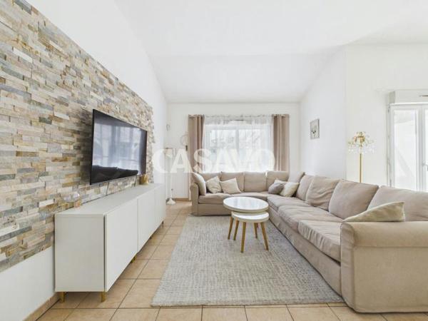 Vente Maison 5 pièces de 89m² - 69200 Vénissieux