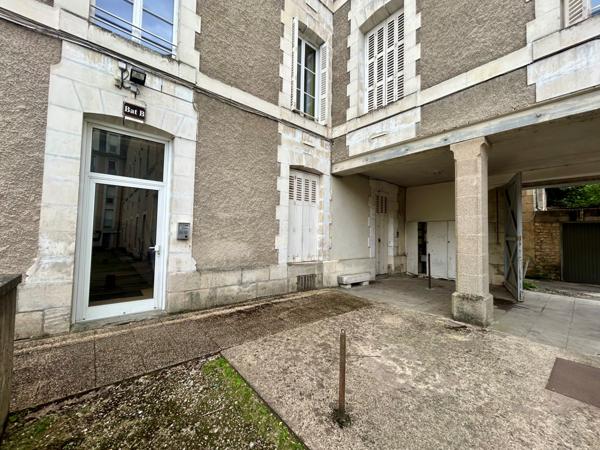 STUDIO - POITIERS PREFECTURE Poitiers (86000)
