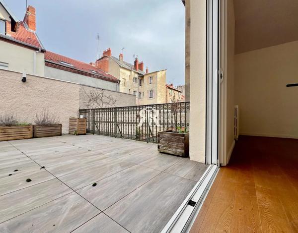 Vente Maison à Vichy - 8 pièces, 170 m² | Raymond immobilier