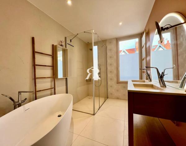 Vente Maison à Vichy - 8 pièces, 170 m² | Raymond immobilier
