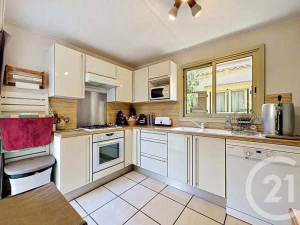Maison à vendre  4 pièces - 84 m 2   CANNES LA BOCCA  - 06