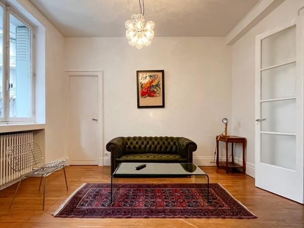 APPARTEMENT T2 BIS DE 77M²