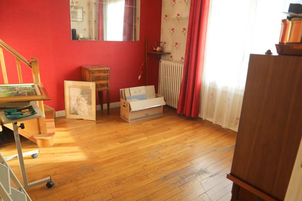 Gournay-sur-Marne (93460) GOURNAY SUR MARNE 93460 MAISON T6