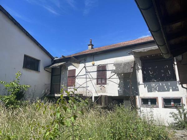 Immeuble à vendre 129 600 € Decazeville 1 200 m² DPE
