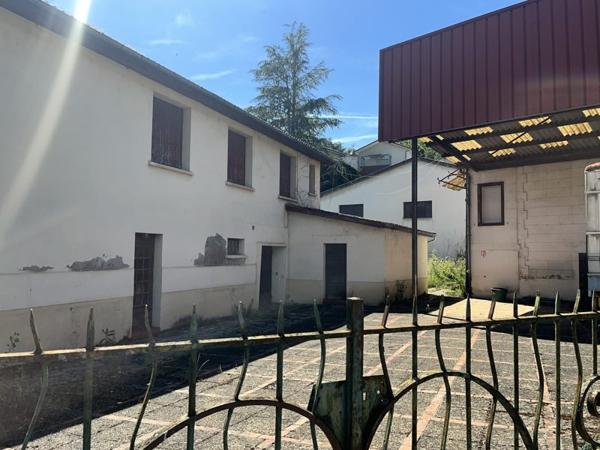Immeuble à vendre 129 600 € Decazeville 1 200 m² DPE