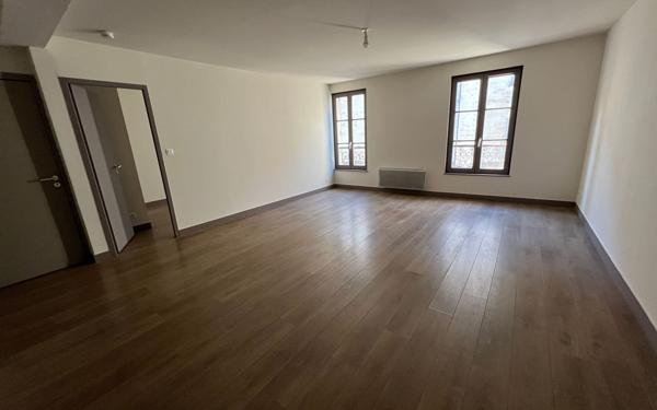 Appartement à vendre    2 pièces • 55,61 m2 Avignon