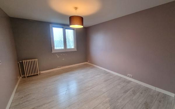 Appartement à vendre    4 pièces • 85,51 m2 Montmorency