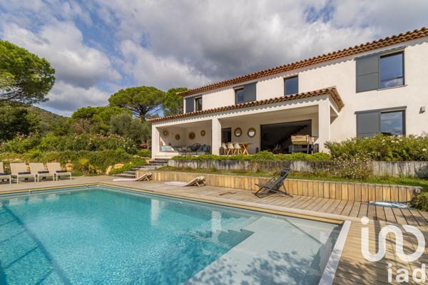 Maison à vendre 6 pièces 200 m² Grimaud