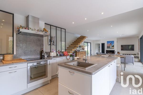 Maison à vendre 6 pièces 200 m² Grimaud