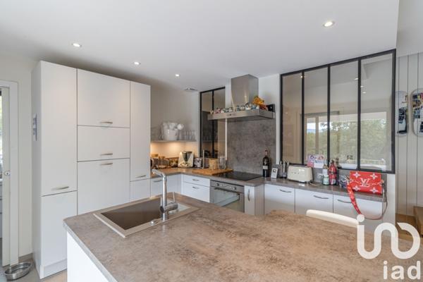 Maison à vendre 6 pièces 200 m² Grimaud