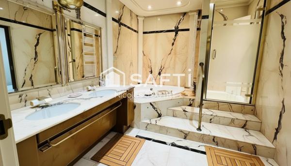 Appartement de standing avec extérieur, garage et cave – Centre-ville