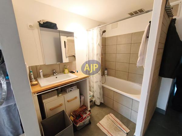 Location maison Rochefort : 1 200 € - AJP Immobilier Rochefort