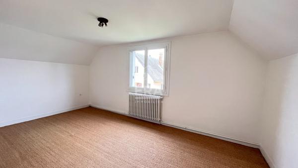 Maison Arcisses 7 pièce(s) 145 m2